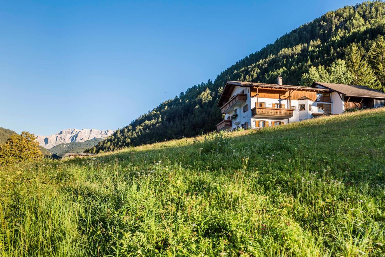 Am Rainell Hof Aparthotel Ortisei Kültér fotó